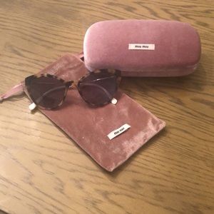 MUU MIU Cat Eye Sunglasses